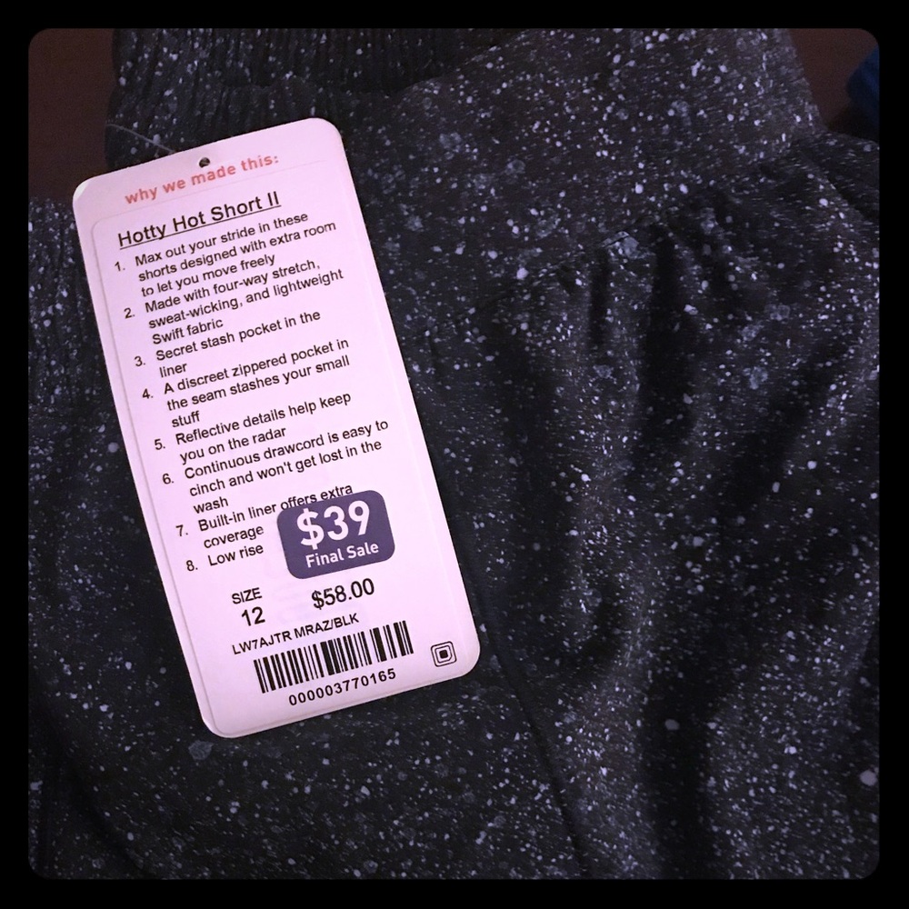 Lululemon hottie hot shorts
